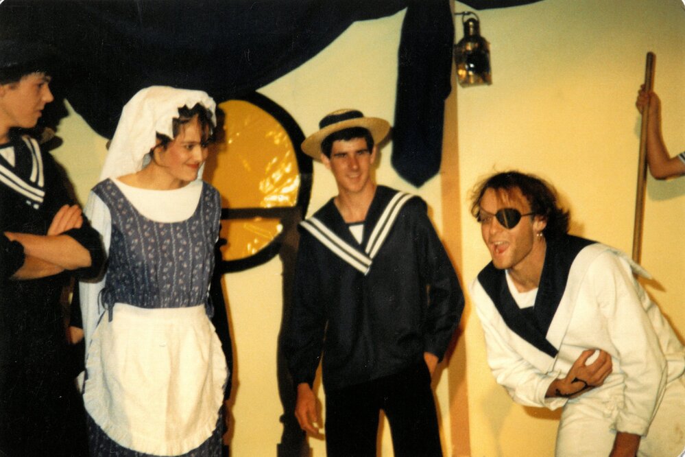 Scene from HMS Pinafore, 1986