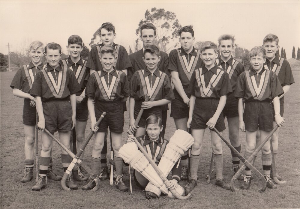 U14 hockey team, 1958