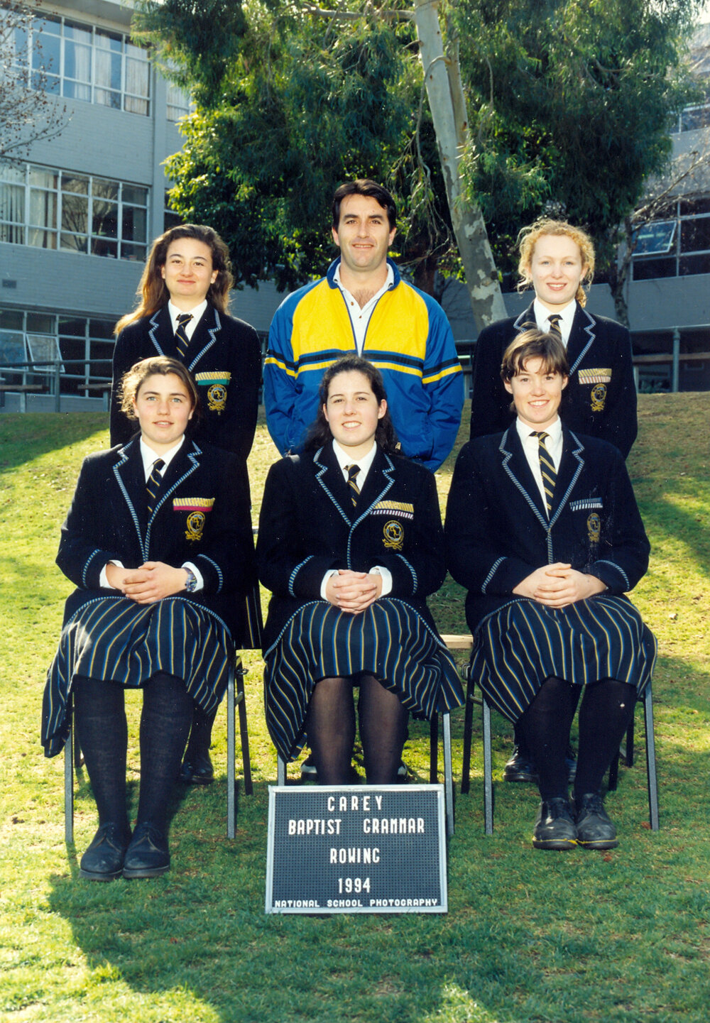 Girls' rowing team, 1994