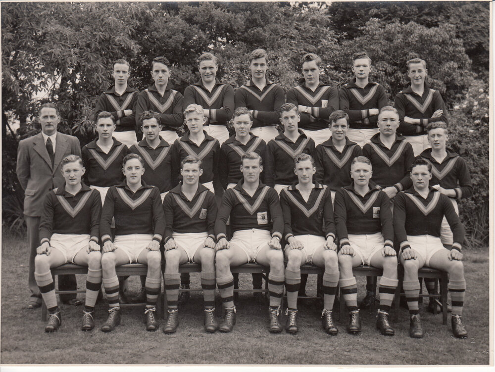 Football team, 1947