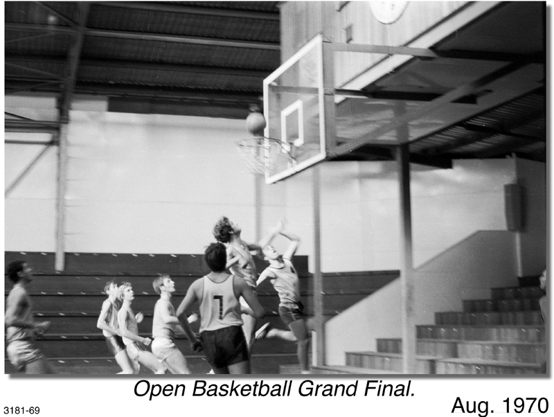 Open basketball grand final, 1970