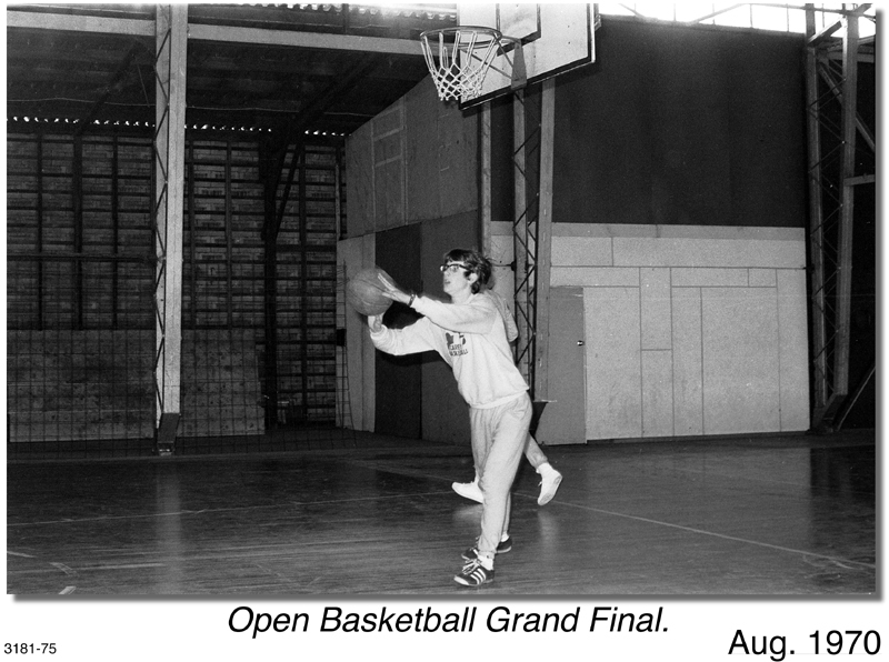 Open basketball grand final, 1970