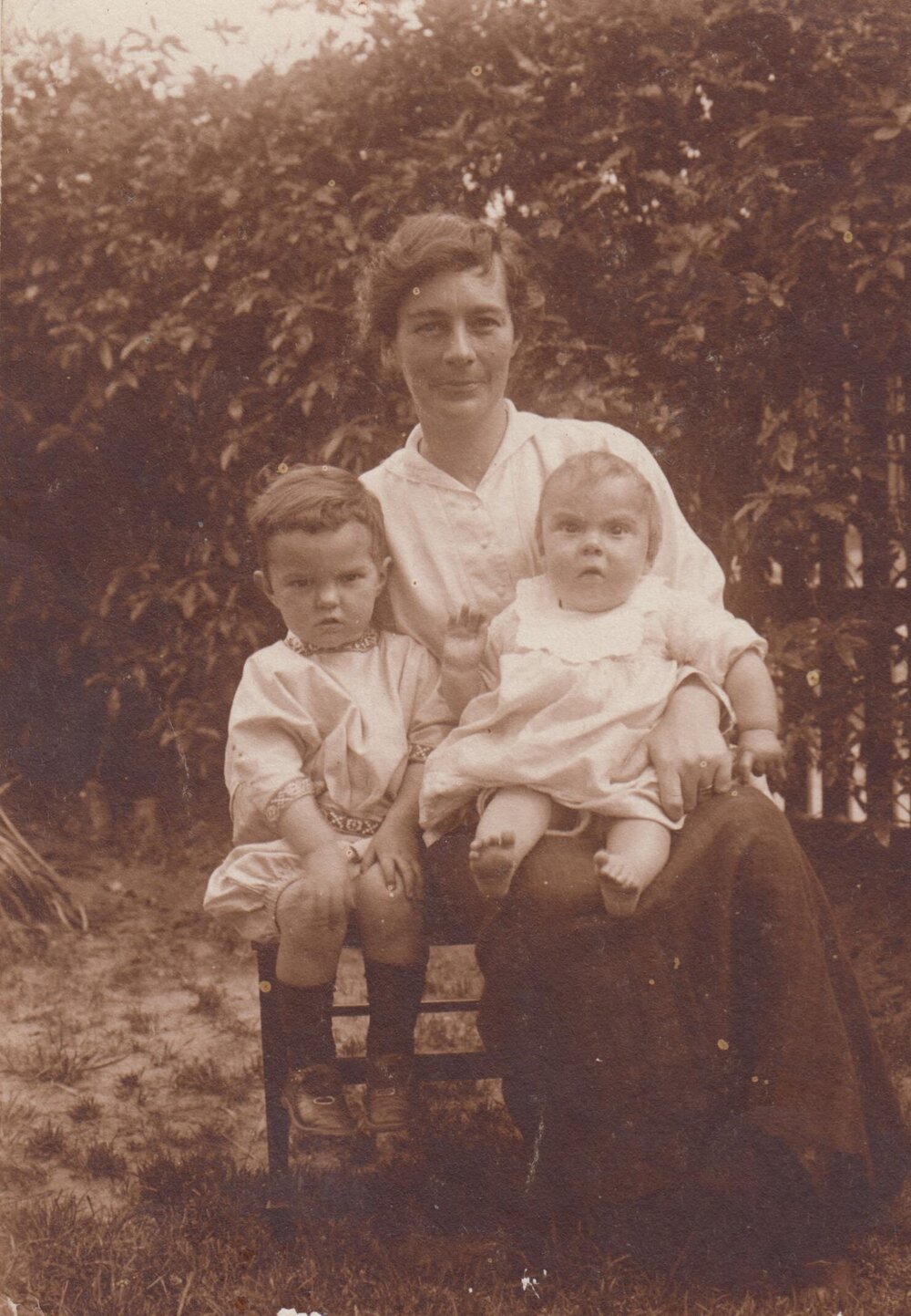 Eric and Arthur Sandell with their mother Maude, circa 1919