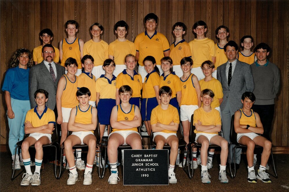 Junior School athletics team, 1990