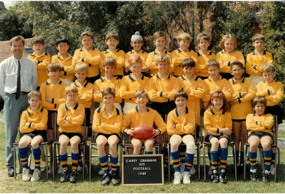 Under 10 football team, 1989
