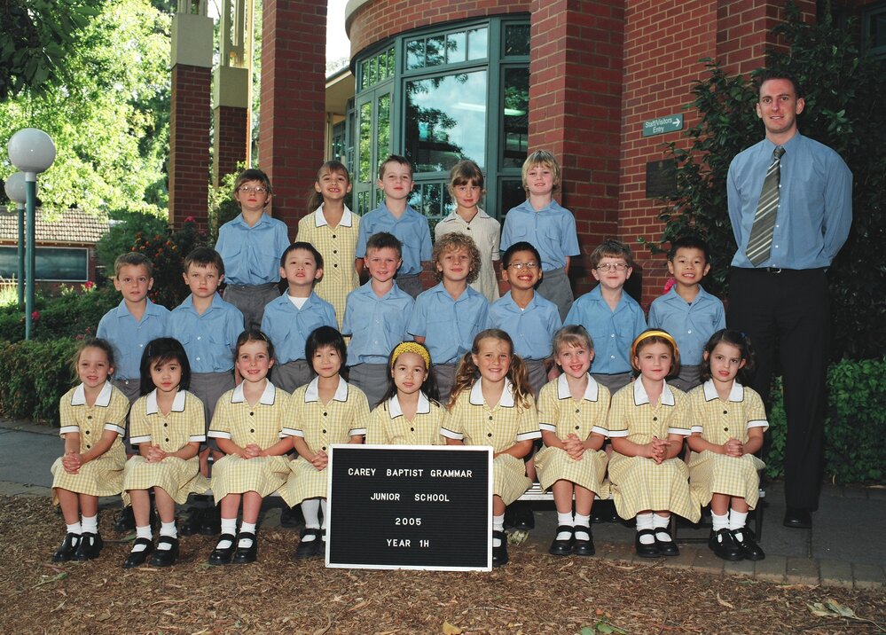 Year 1H, 2005
