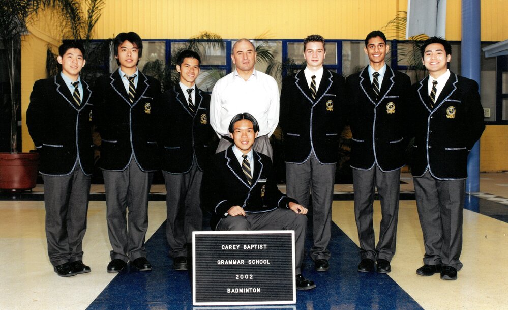 Boys' badminton team, 2002