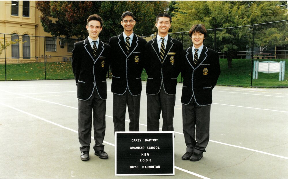 Boys' badminton team, 2003