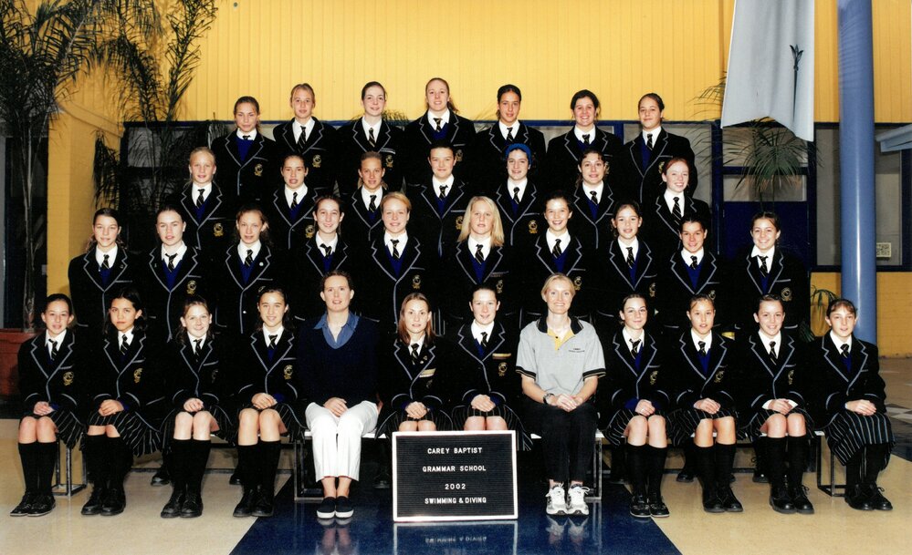 Girls swimming and diving team, 2002