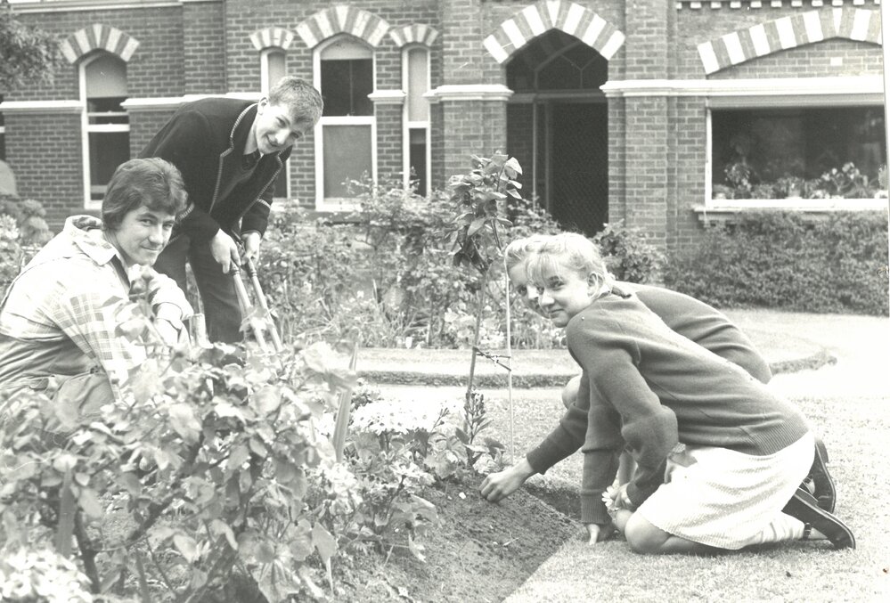Hickman House social service, 1985