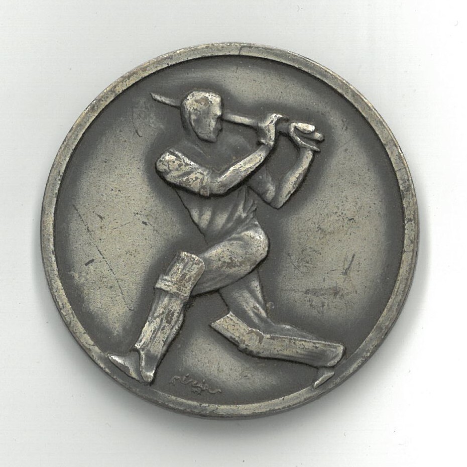 Old Carey Cricket Club ESCA 'C' Grade Premiers medal, 1957-58 [Obverse]
