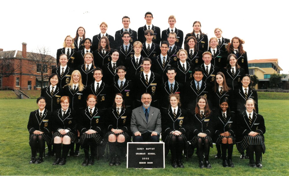 Senior choir, 2002