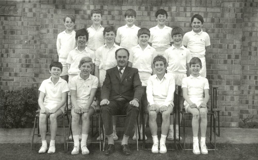 Open B cricket, 1970