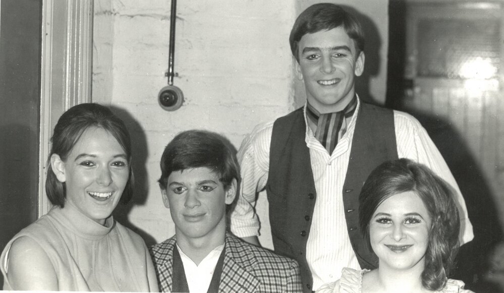 Cast members from 'A sentimental bloke', 1967