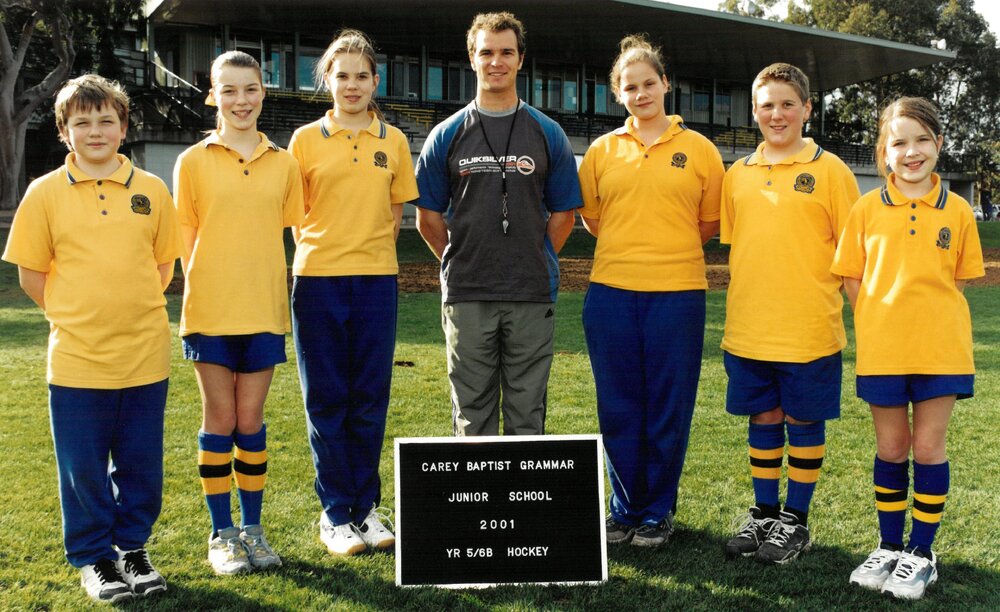 Junior School Year 5 and 6 B Hockey, 2001