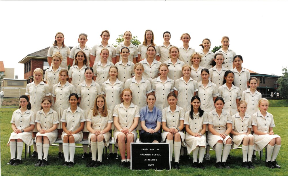 Girls athletics, 2001