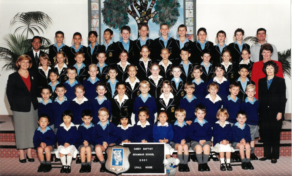 Donvale Lyall House, 2001