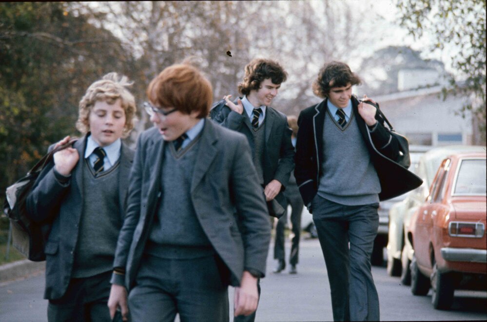Students arriving at school, 1974