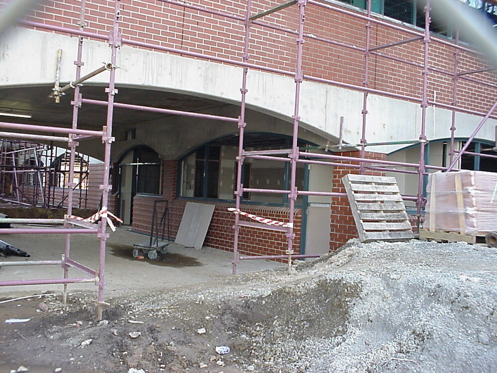 Construction of the Ross H. Millikan Centre, 2001