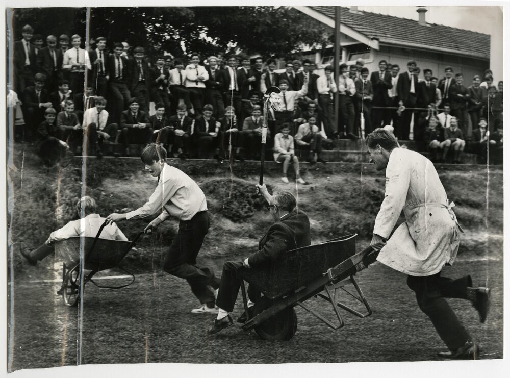 House wheelbarrow race on Sandell Oval, 1954