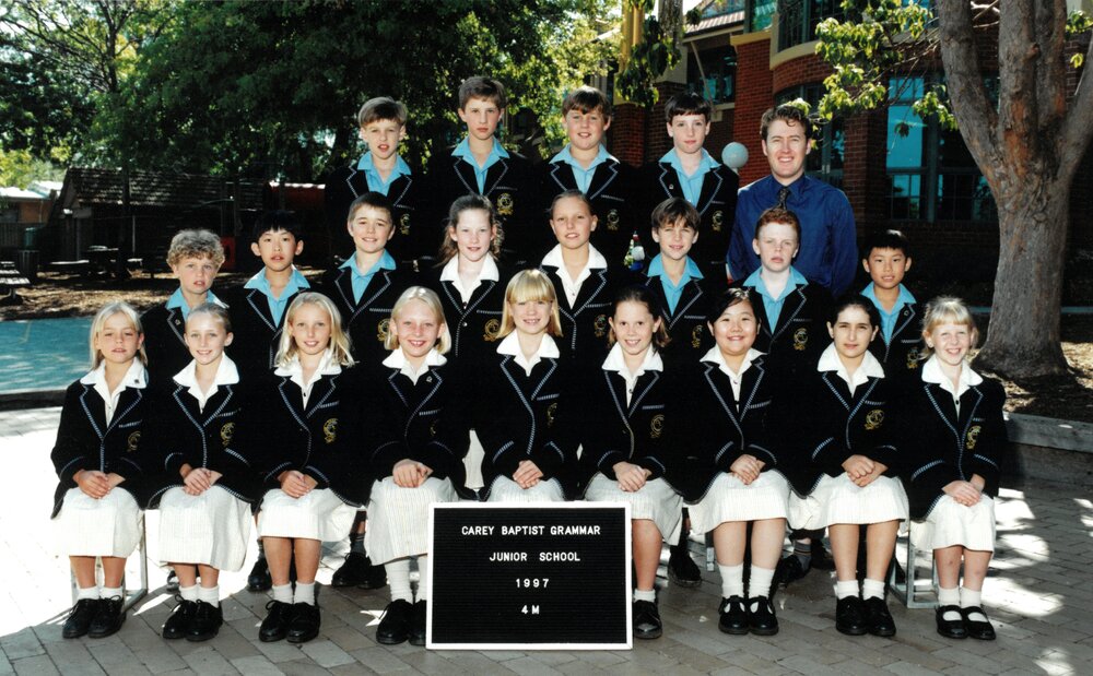 Junior School Kew Year 4M, 1997