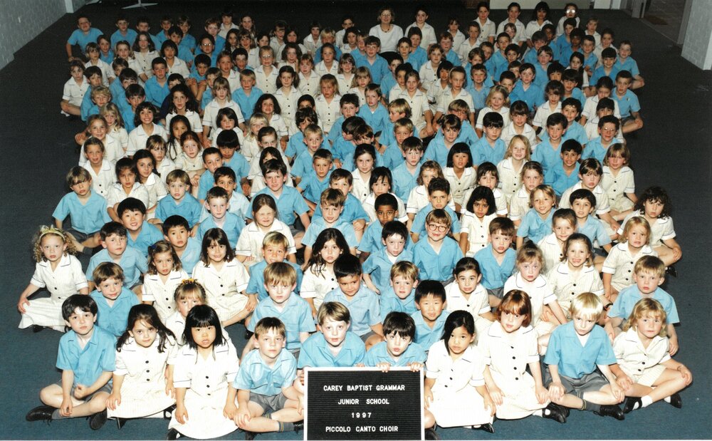 Junior School Kew Piccolo Canto Choir, 1997