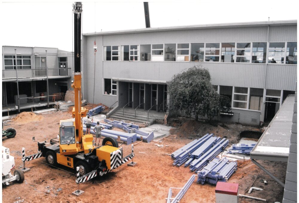 Quad construction, 1999