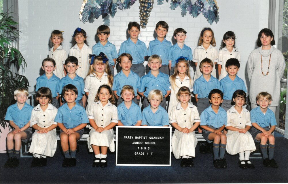 Junior School Kew Grade 1T, 1995