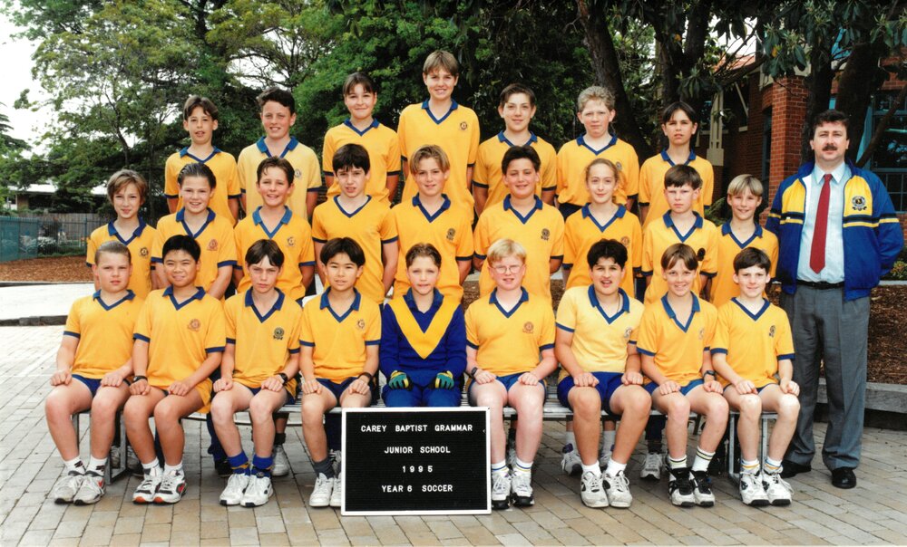 Junior School Kew Year 6 Soccer, 1995