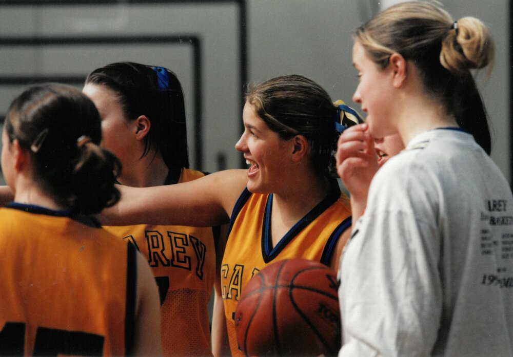 Members of the 1st Girls' Basketball premiership team, 1998