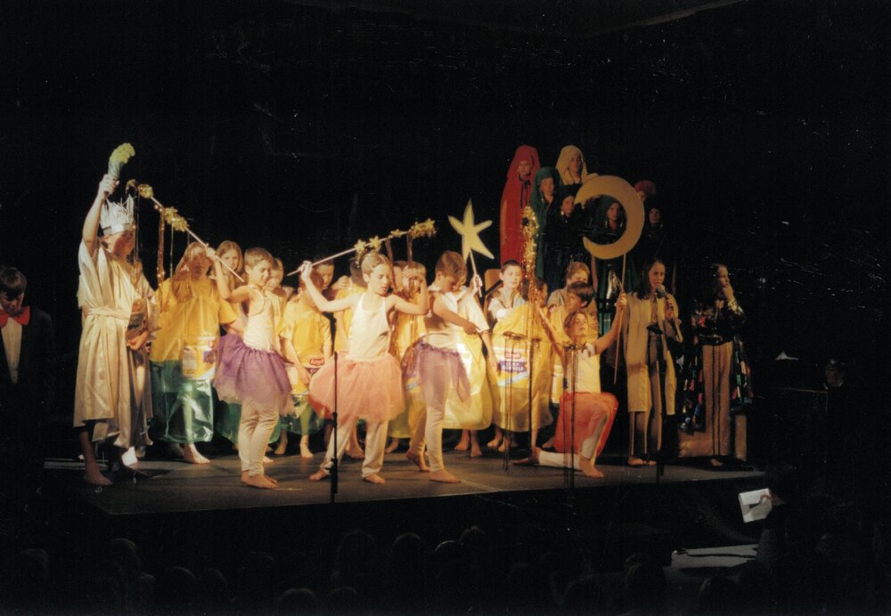 Unidentified Junior School performance, 1998
