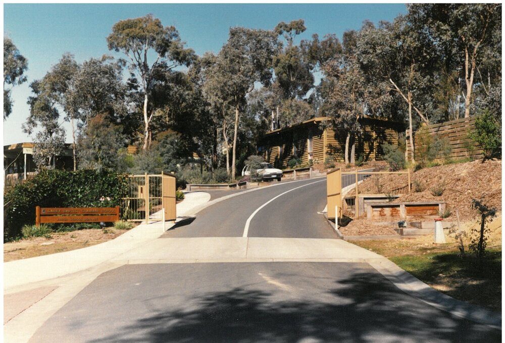 Entrance to Donvale campus in 1989