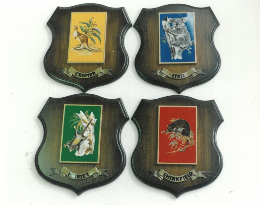 Donvale House shields, 1990