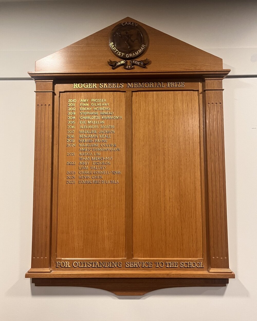 Roger Skeels Memorial Prize honour board, 2010