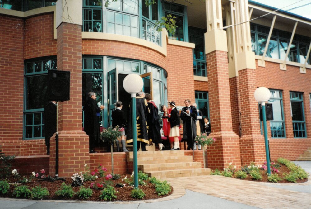 Officials at opening of the S. L. Hickman Building, 1994