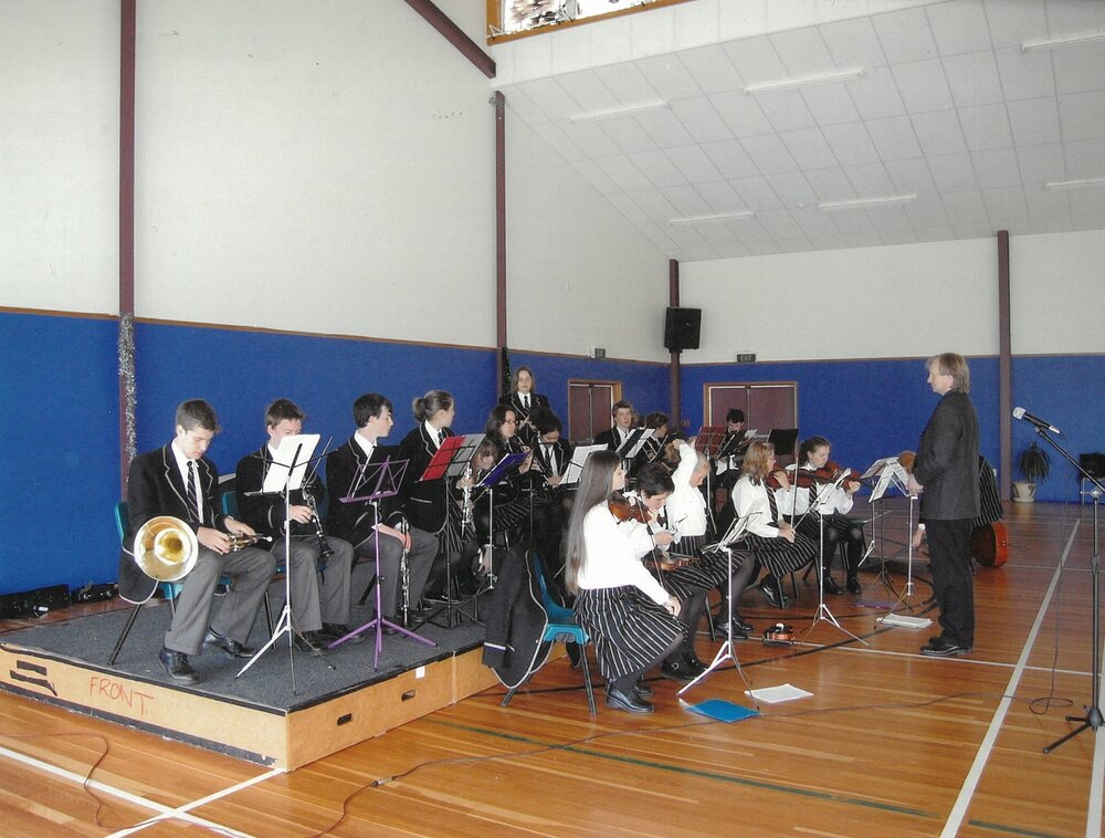 New Zealand Music Tour, 2004