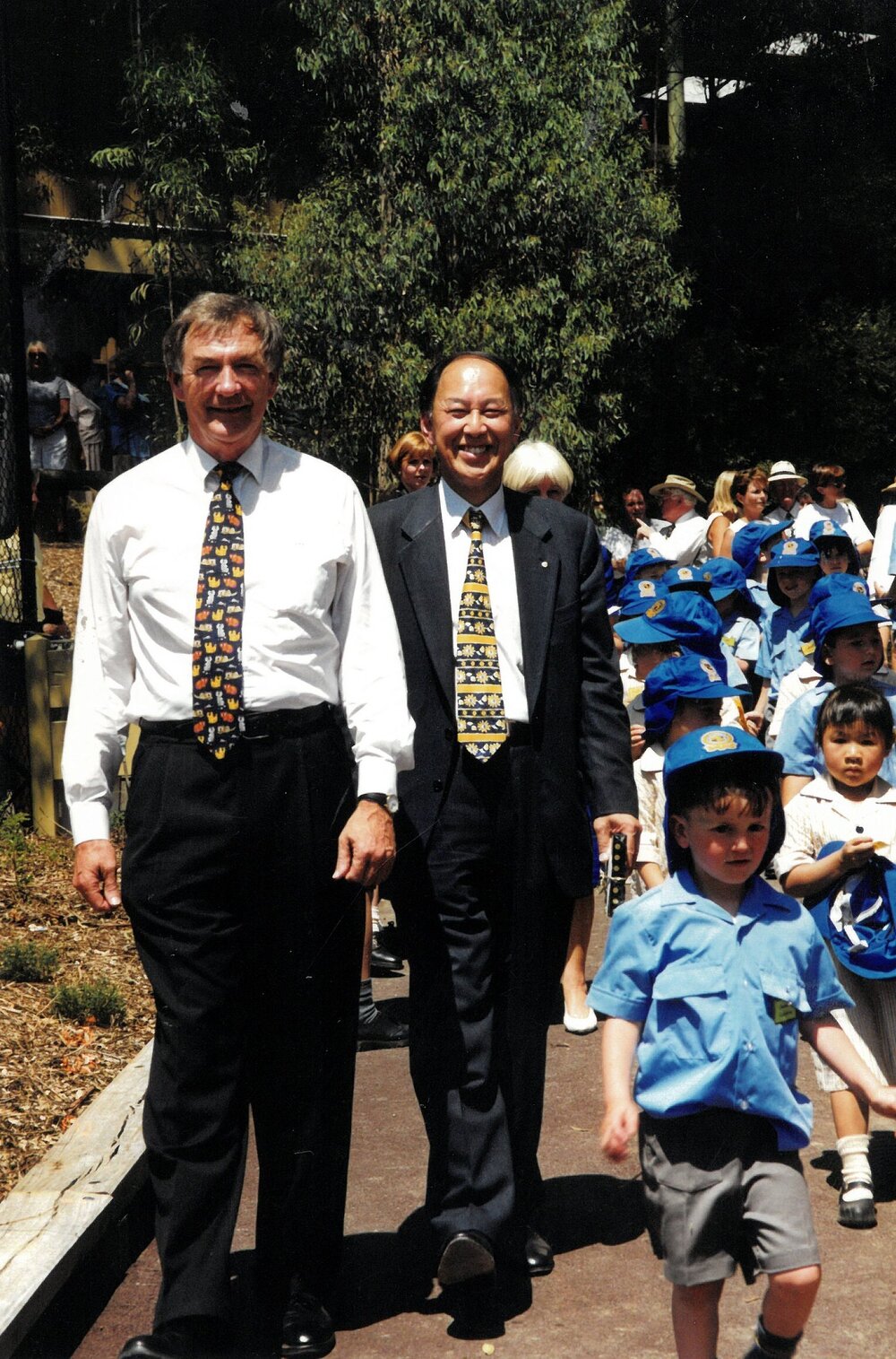 Donvale 10th anniversary celebrations, 1999