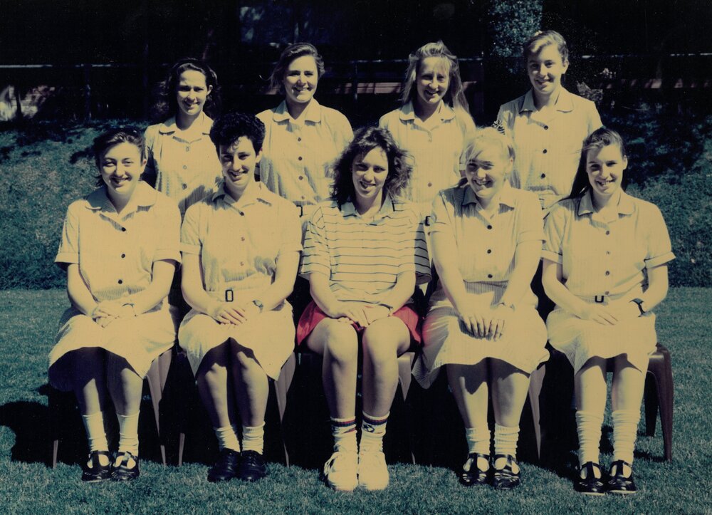 Senior netball team, 1990