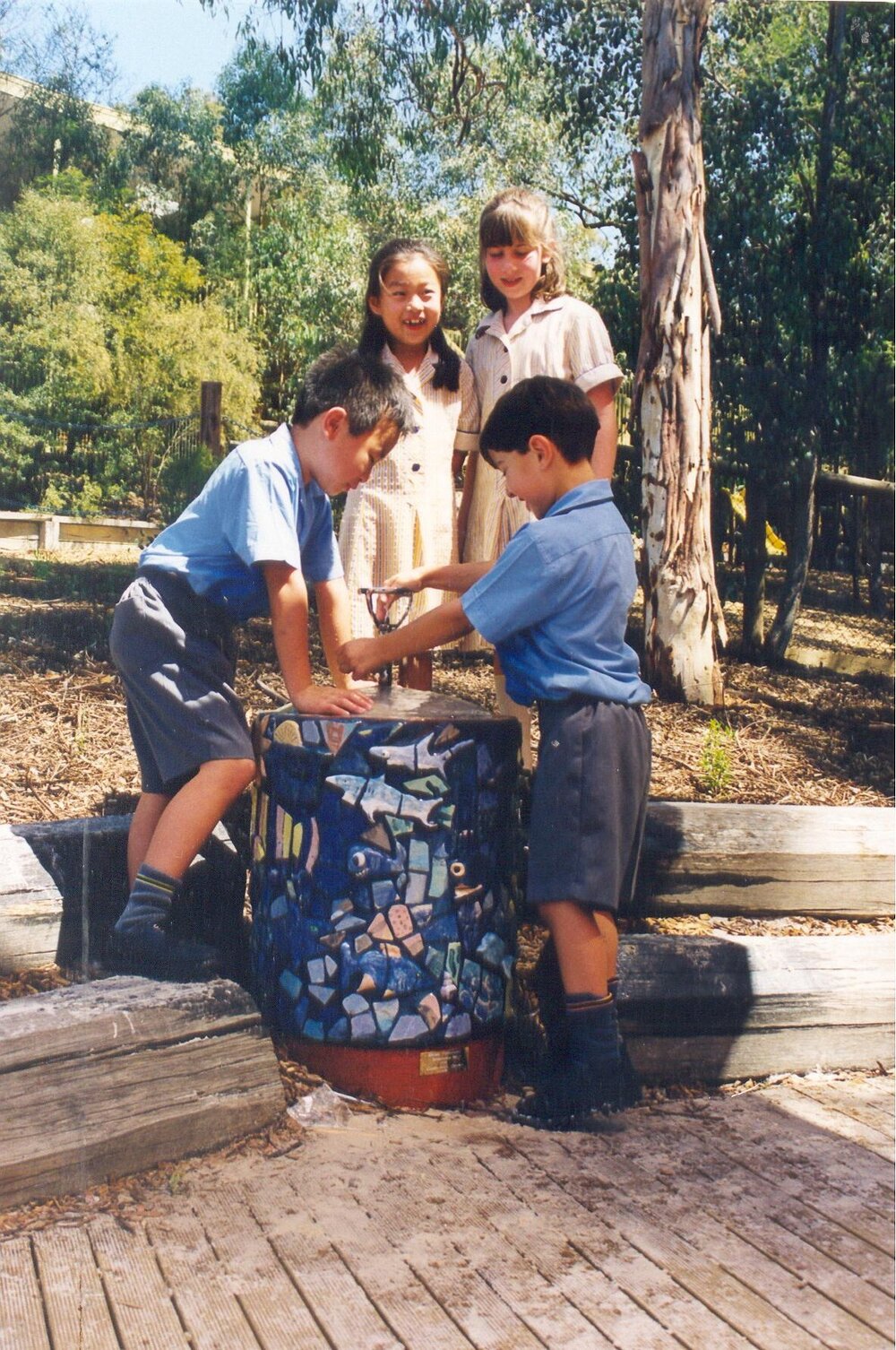 Drink fountain, 1999