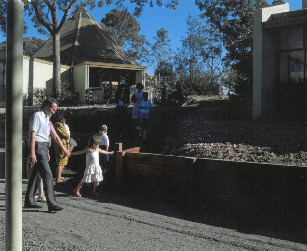 First day of Donvale, 1989