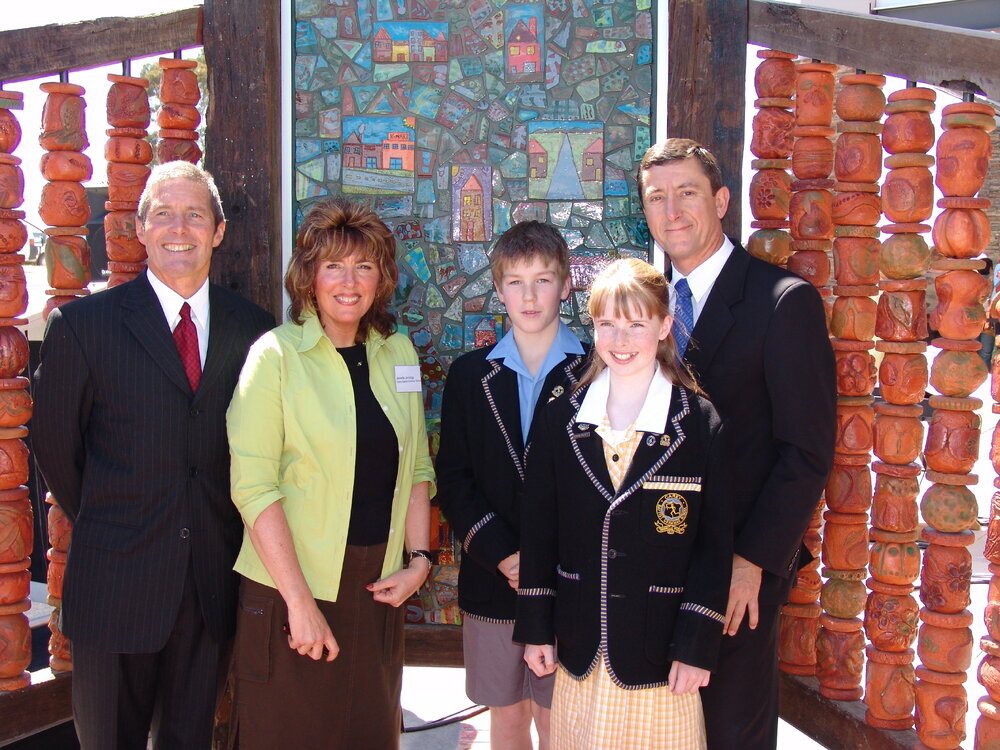Unveiling of 'The Spirit of Pinorchen' sculpture, 2004