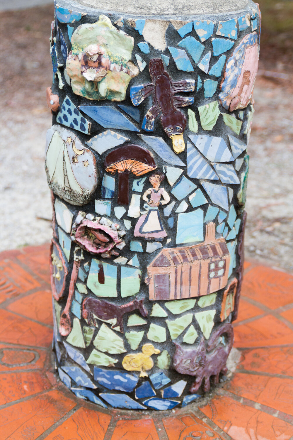 The Gold Rush History Pathway Community Art Project, 2004