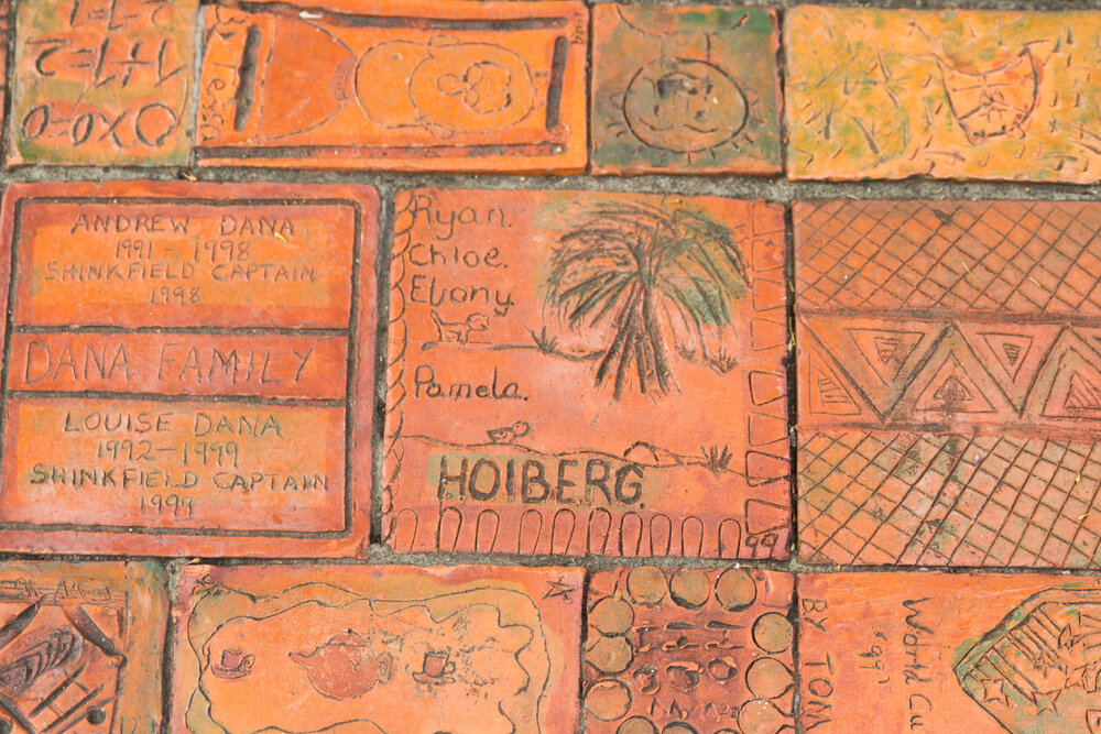 Donvale 10th anniversary mural, 1999