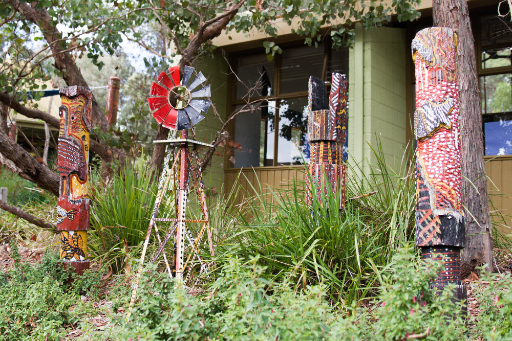 Indigenous totem, 2000