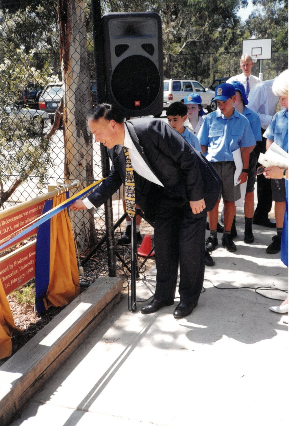 Professor Kwong Lee Dow opening the Donvale playground, 1999