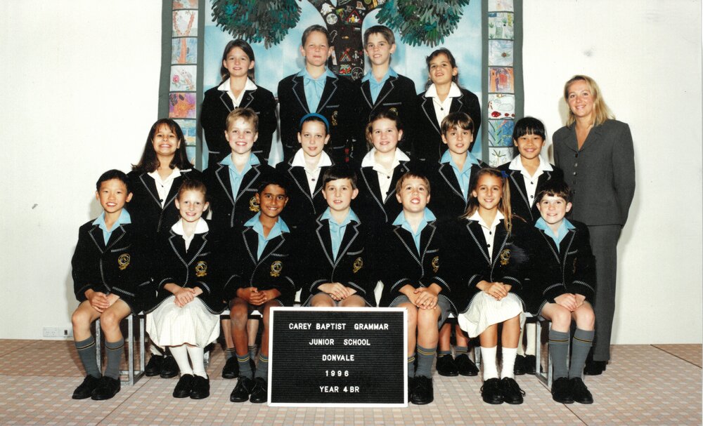 Donvale Junior School Year 4BR, 1996
