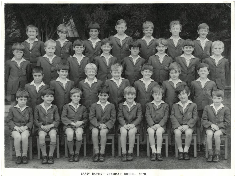 Unidentified Junior School class, 1970