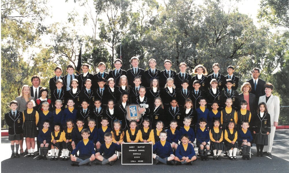 Donvale Lyall House, 2000