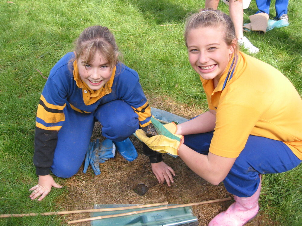 Tree planting at Donvale, 2004