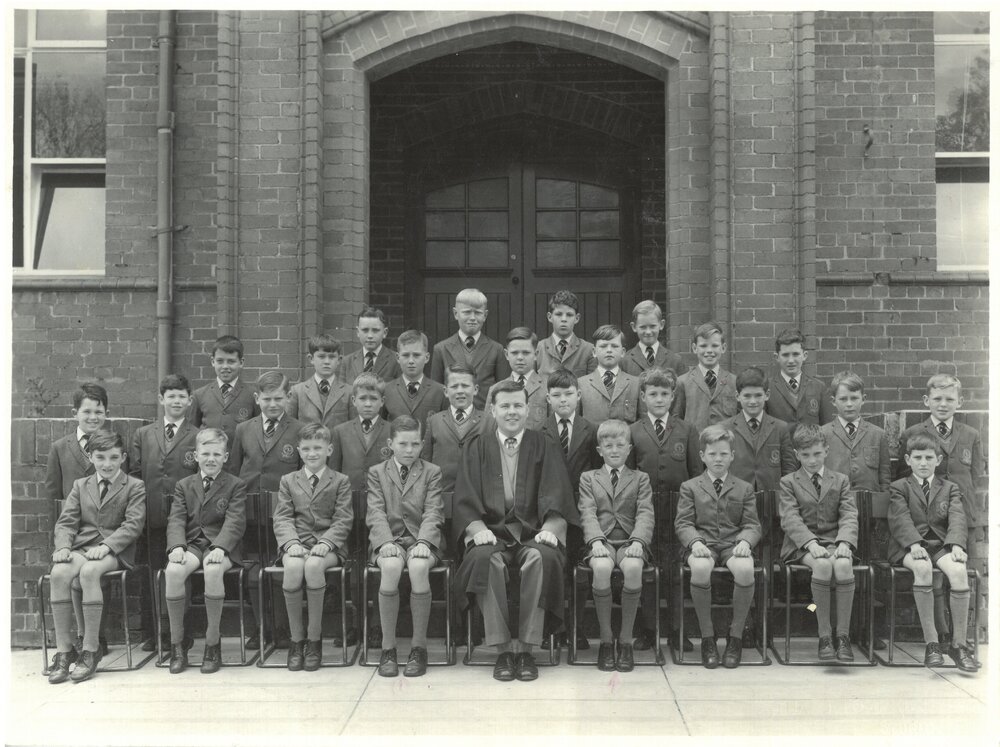 Junior School Year 4 class, 1960